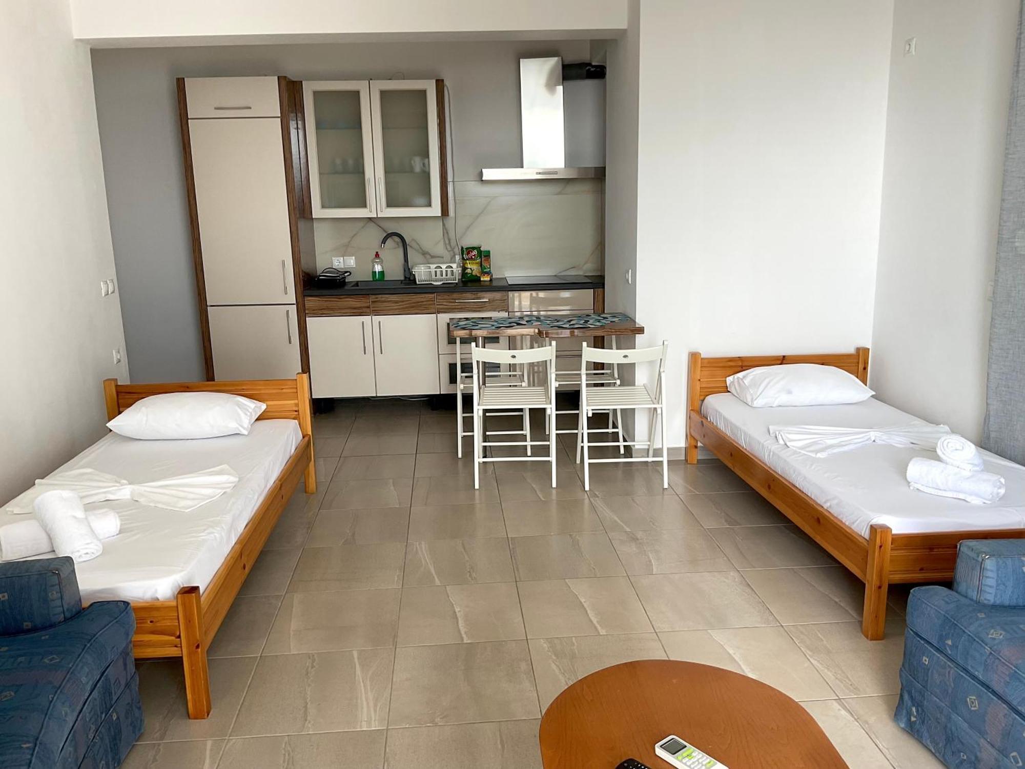 Mojito Beach Apartments With Free Parking Sarandë Zimmer foto